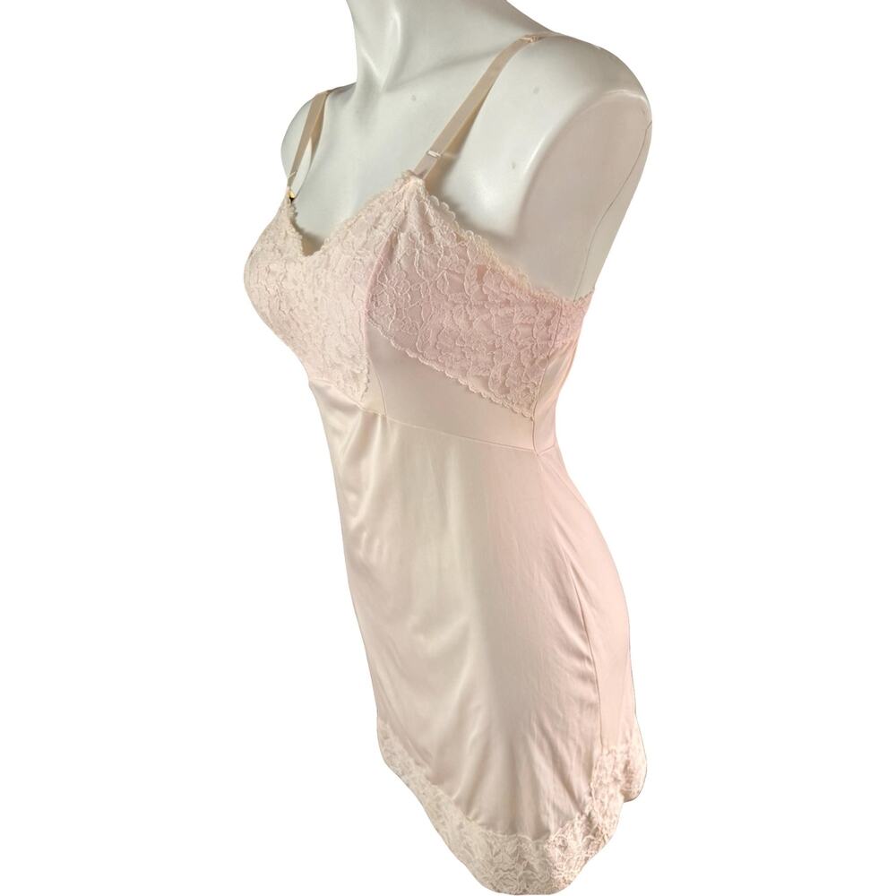 Vintage 1960s Pinehurst Slip | Blush Pink Lace Bodice Keyhole Hem Sz 32 Short - Picture 6 of 12